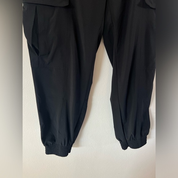 Athleta Chelsea Utility Jogger Black Pull-On Elastic Waistband Pants Size 8 - Picture 6 of 11